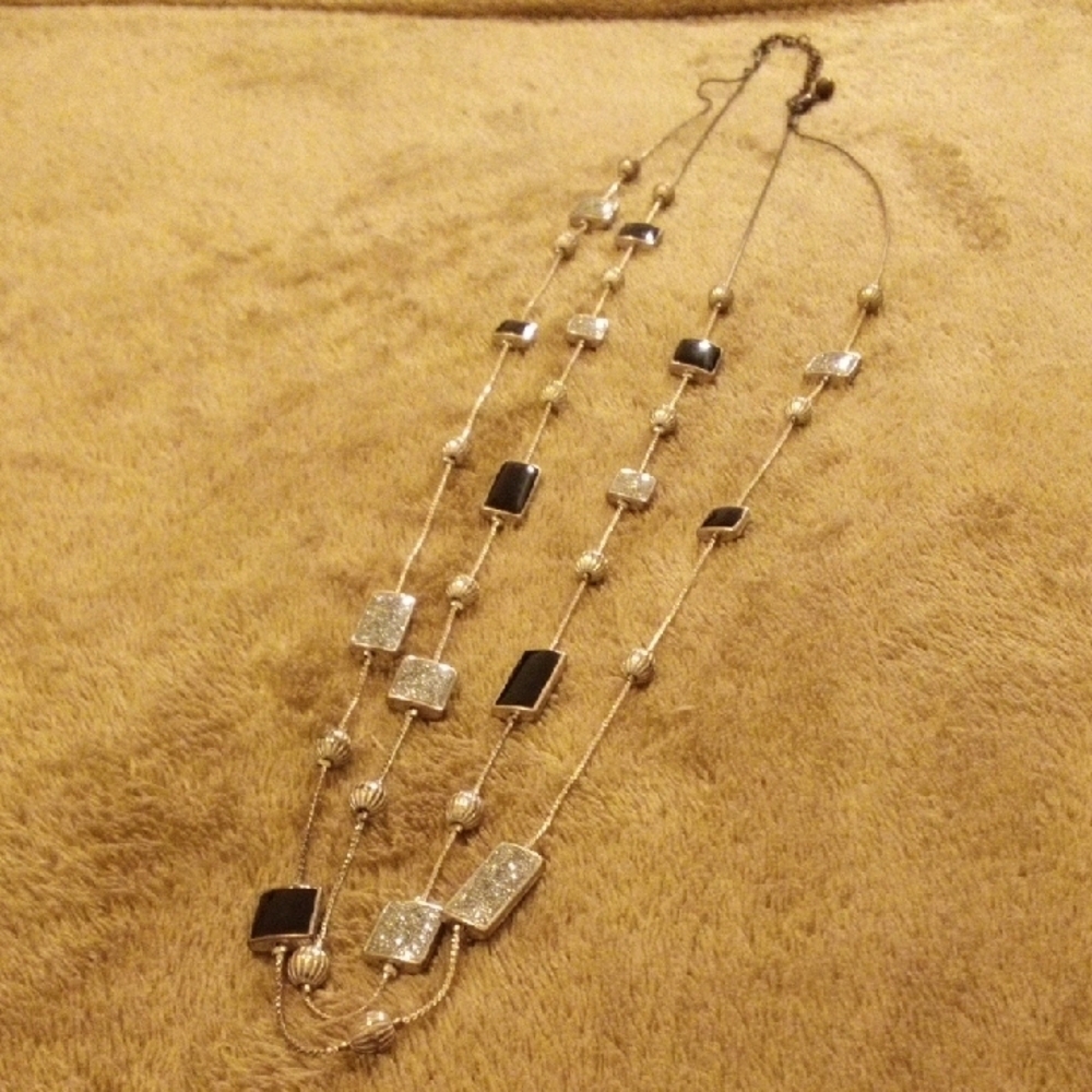 Chic Multi-Layer Black and Silver Necklace‎